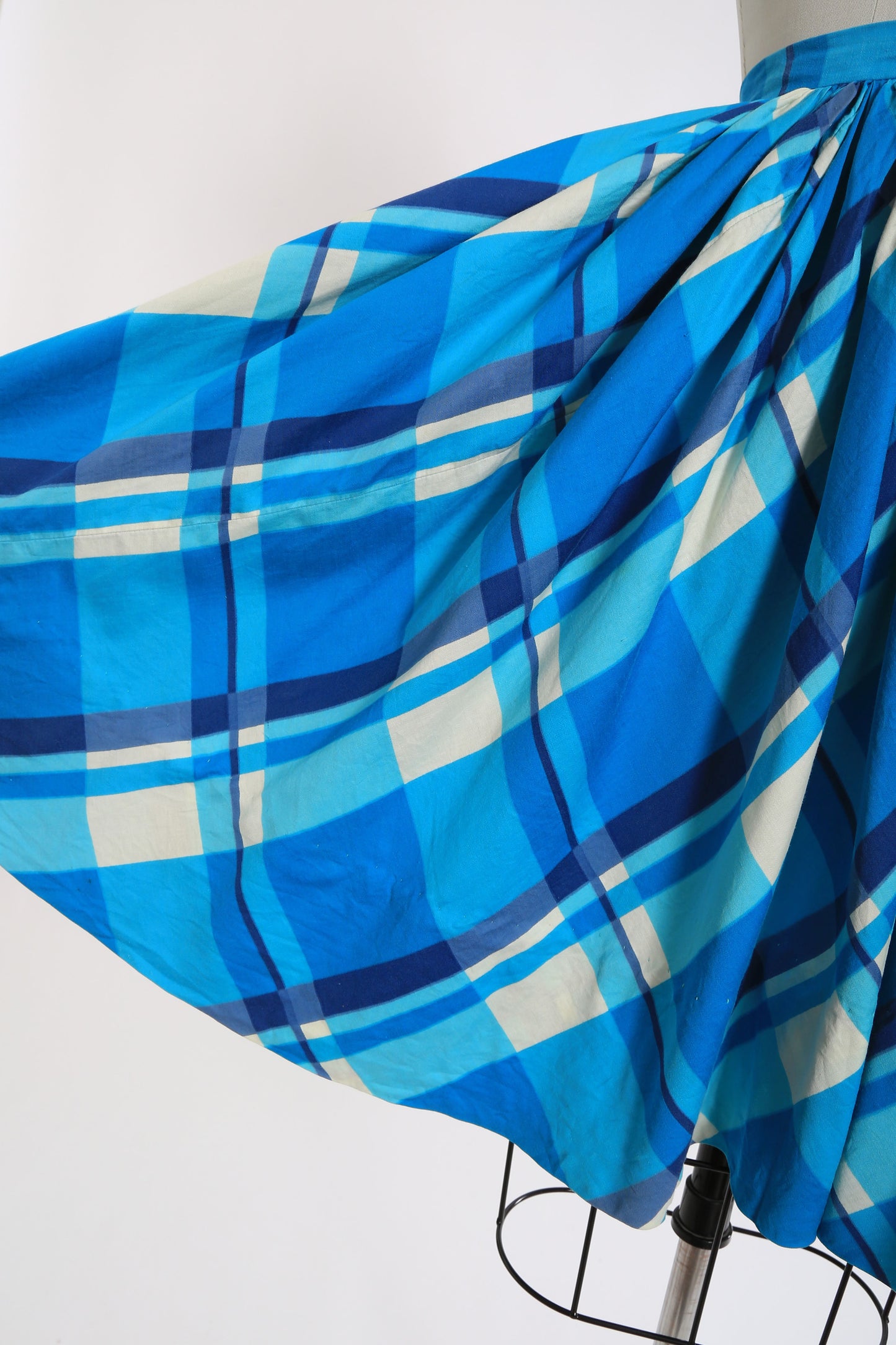 Vintage 50s Modern Jr. Gale & Gale blue plaid cotton circle skirt