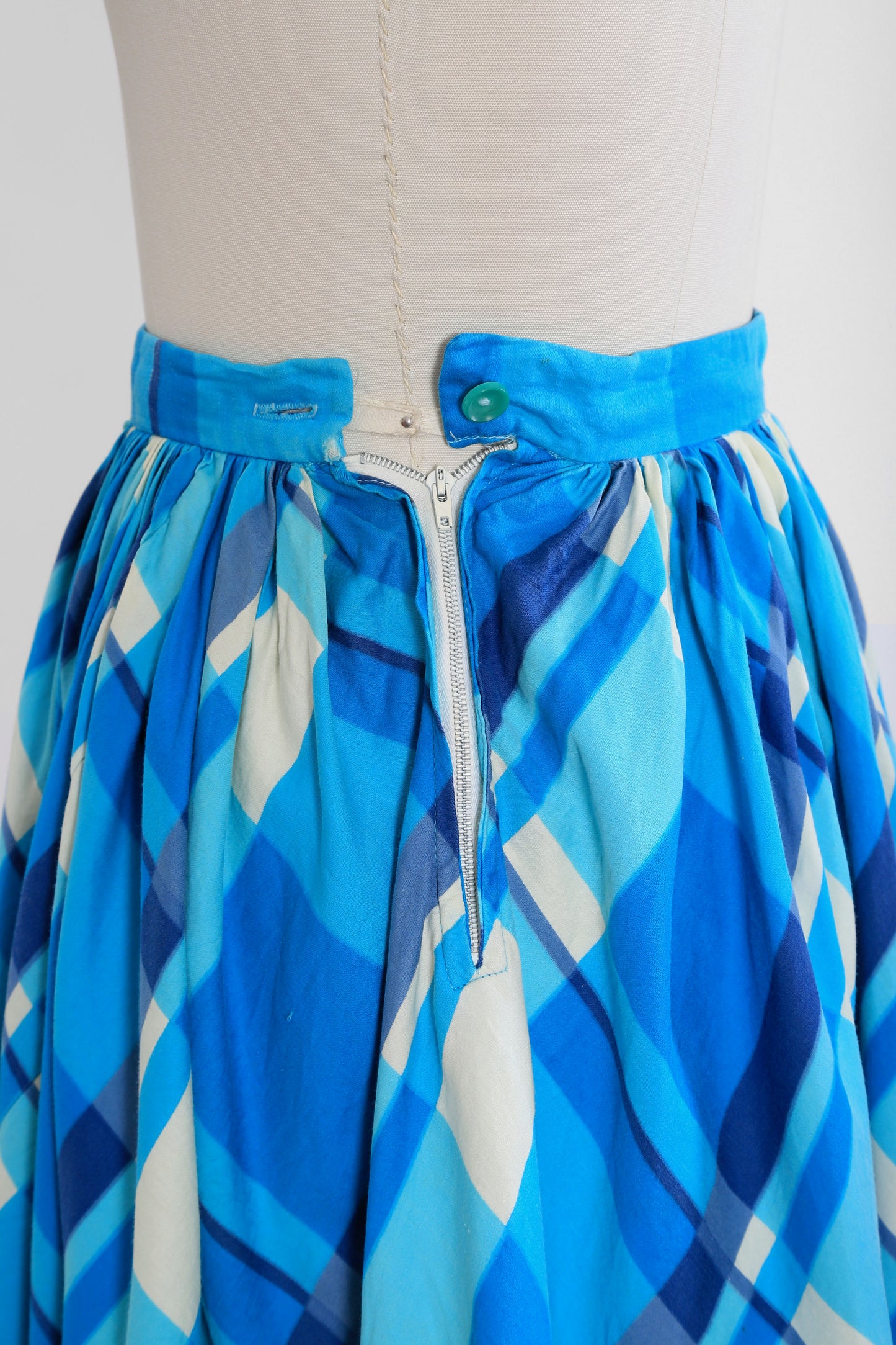 Vintage 50s Modern Jr. Gale & Gale blue plaid cotton circle skirt
