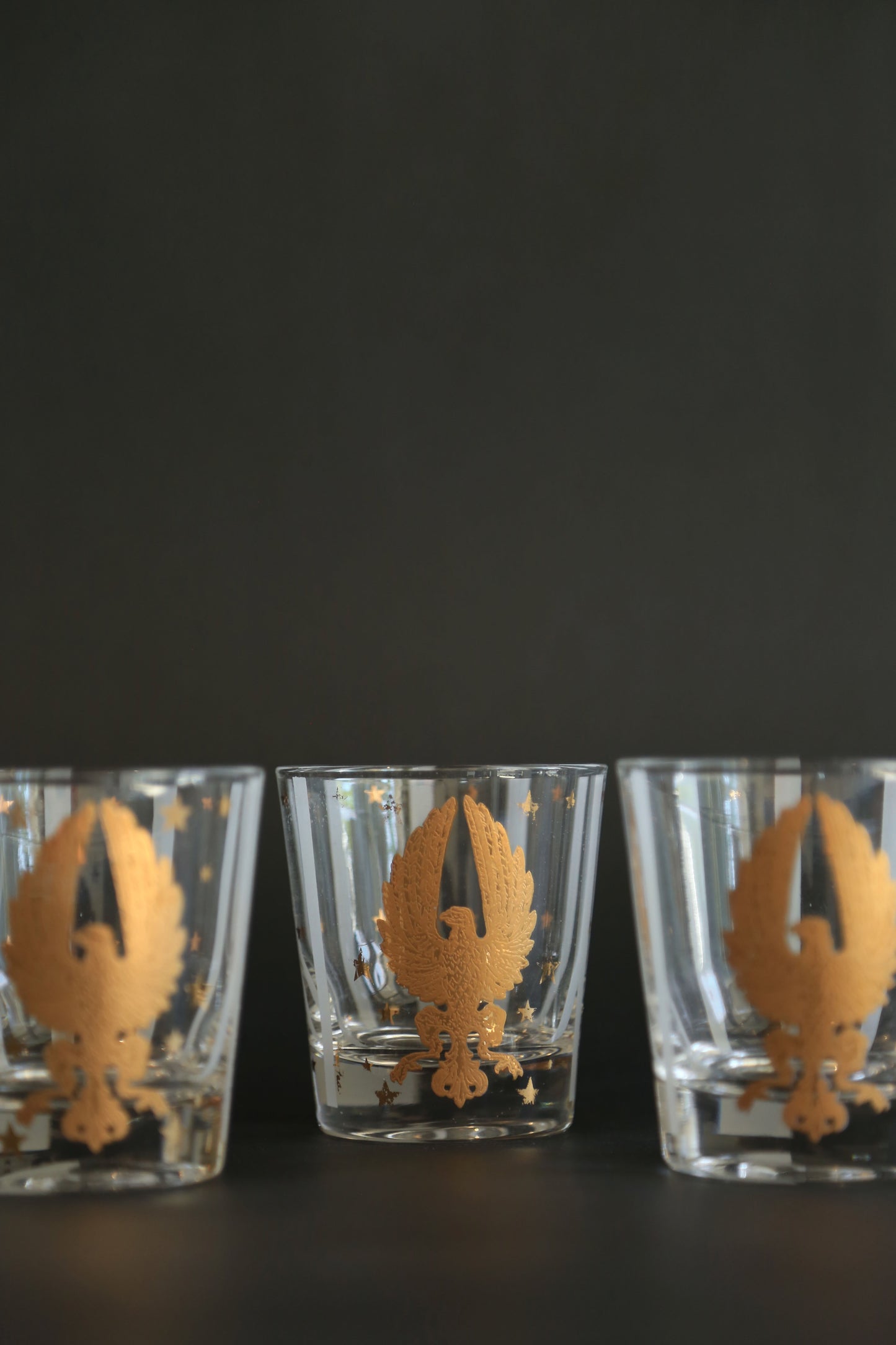 Vintage Gay Fad Americana 22K gold Gilt Eagles Stars & Stripes whisky glasses Set of 5