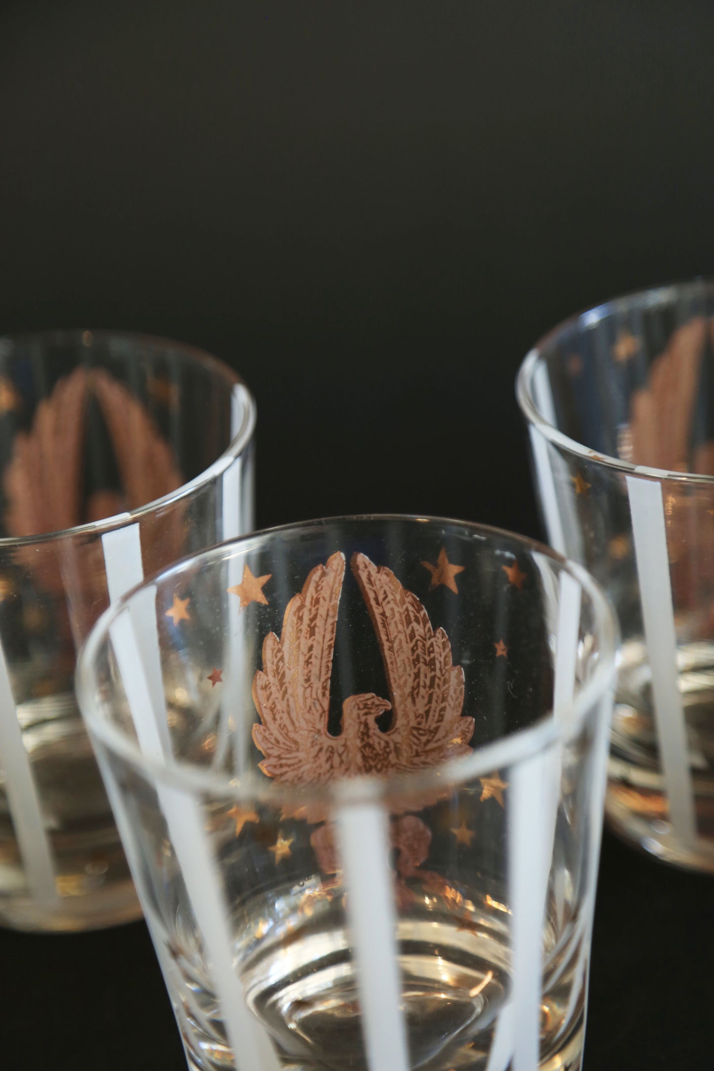 Vintage Gay Fad Americana 22K gold Gilt Eagles Stars & Stripes whisky glasses Set of 5