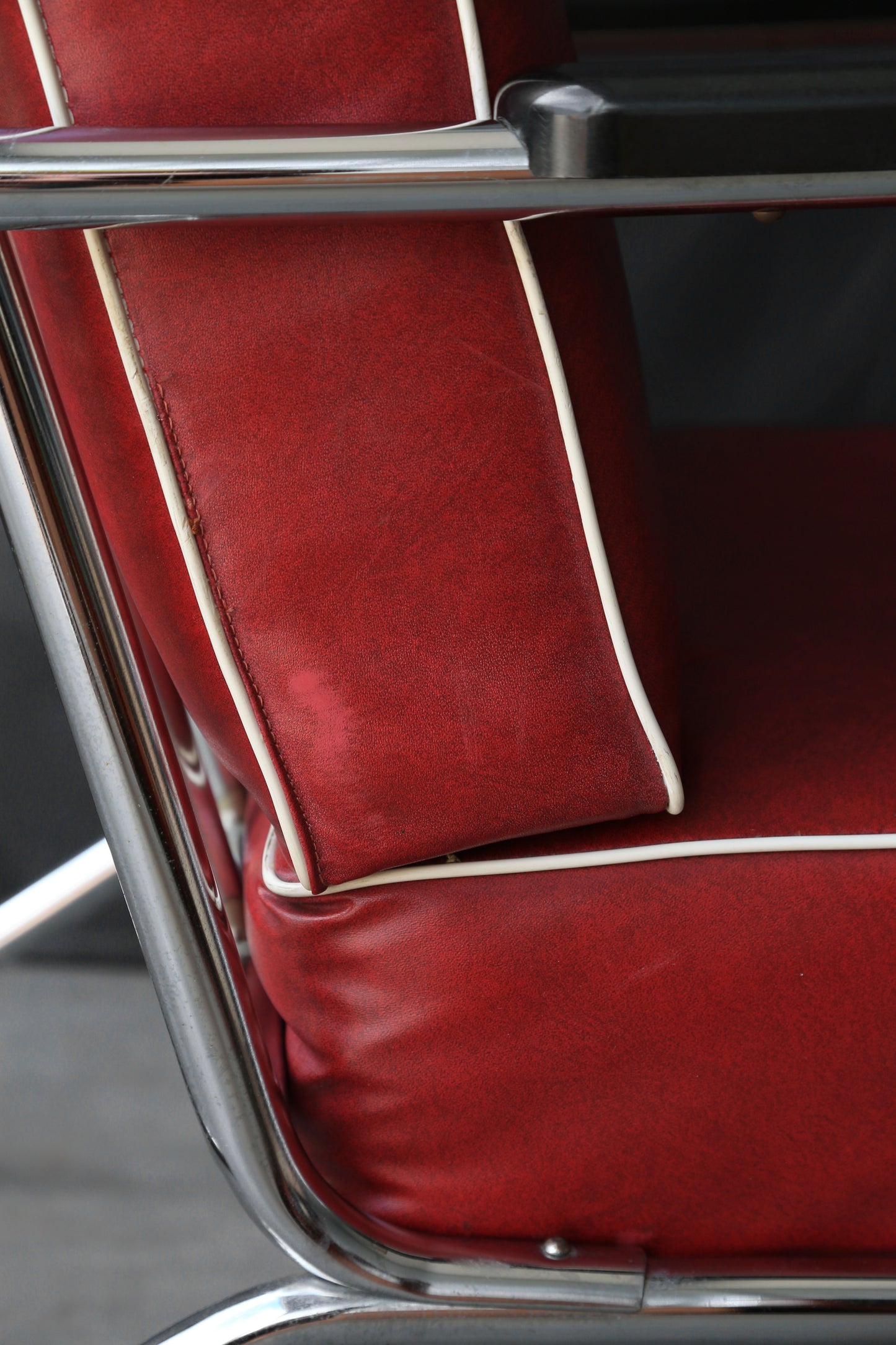 1930s Kem Weber for Lloyd Art Deco tubular Chrome chair