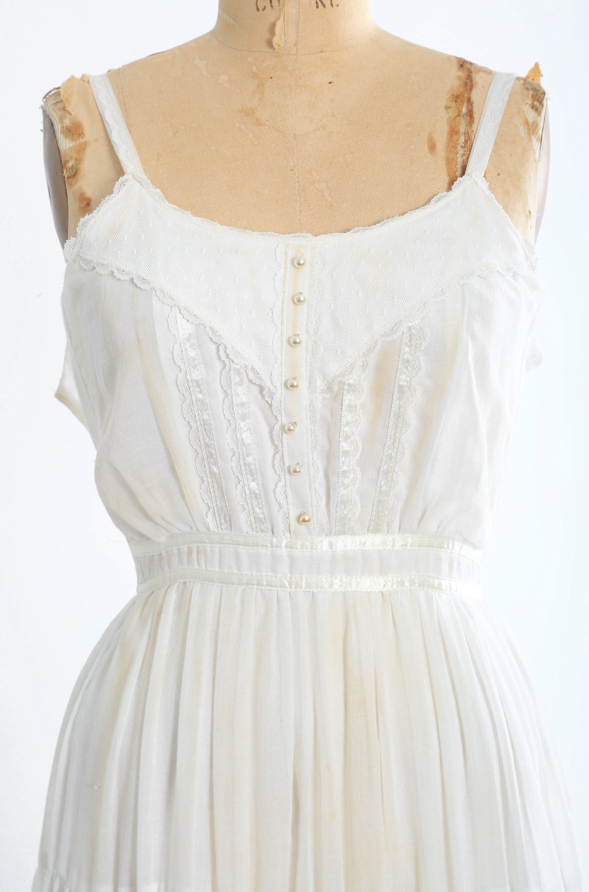 Vintage 70s Gunne Sax Ivory lace maxi dress
