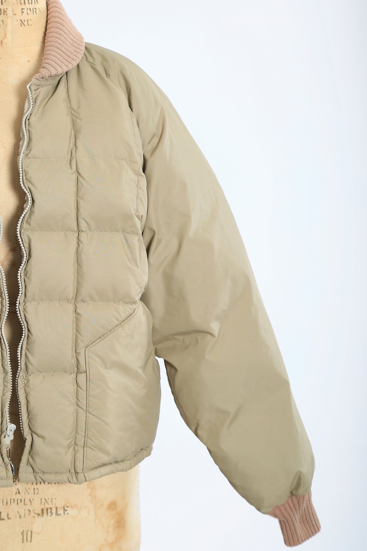 70s Tan Pacific Trail down filled Puffer Jacket