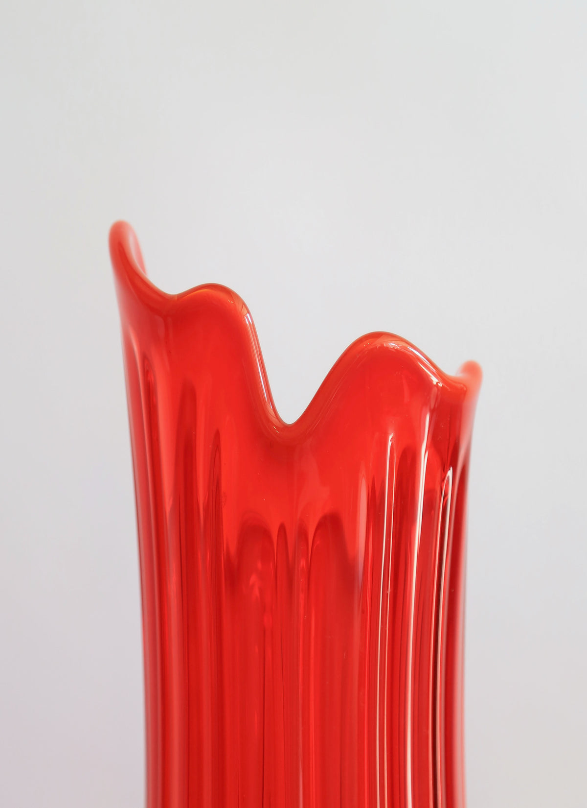 LE SMITH Huge Red Art Glass Fat Bottom Ribbed Swung Vase