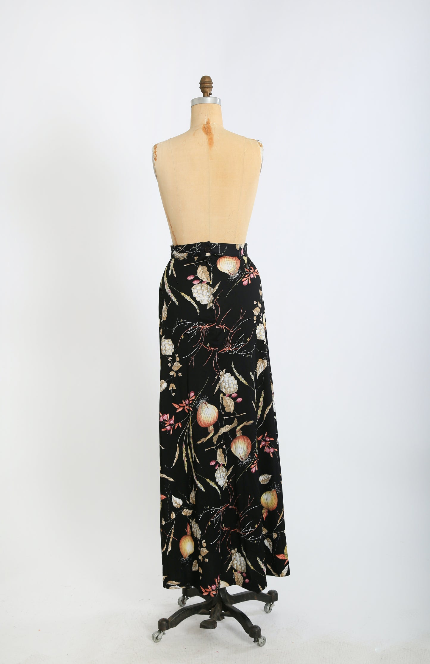 90s Onion Vegetable print maxi skirt