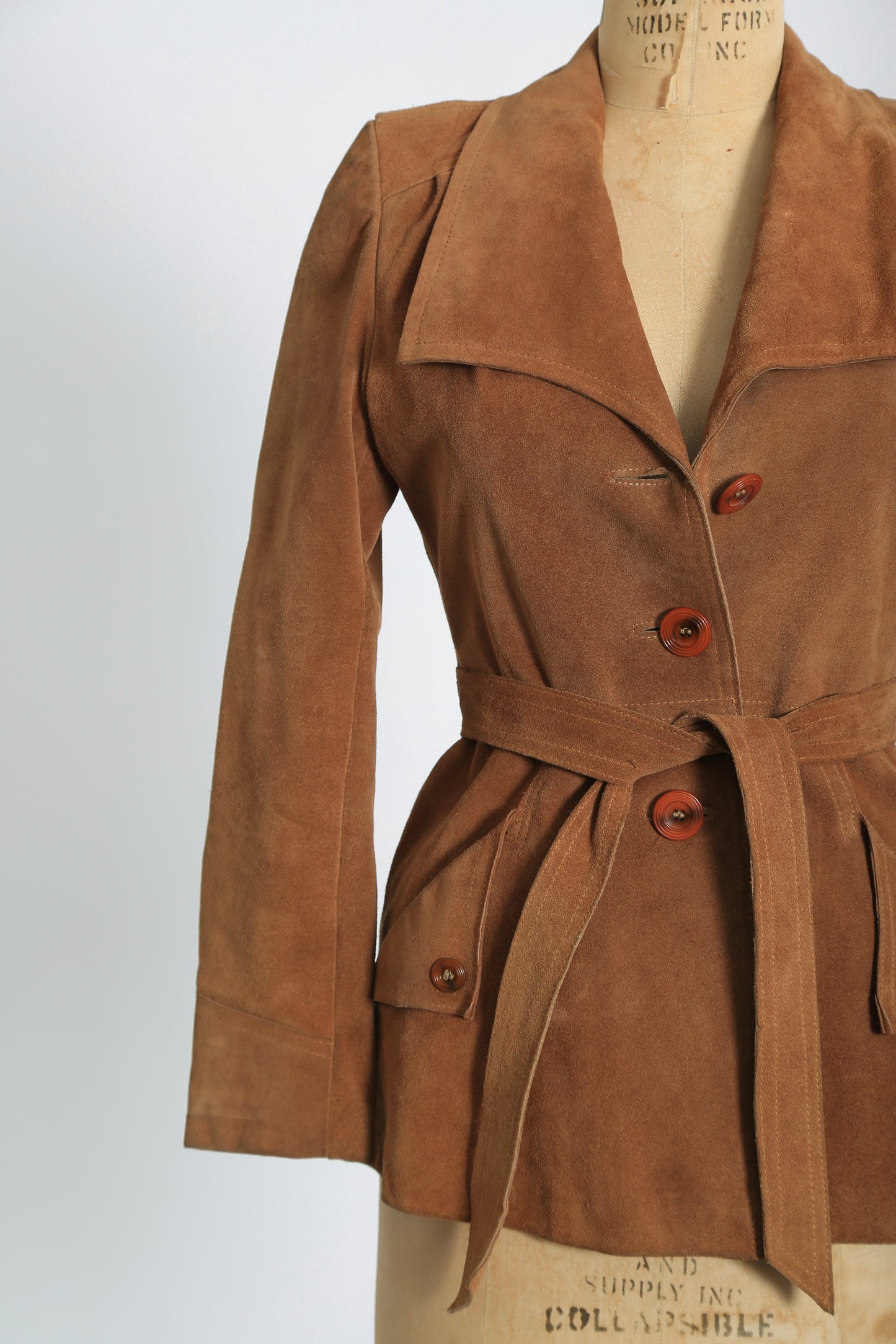 70s Casual Corner brown suede leather belted jacket