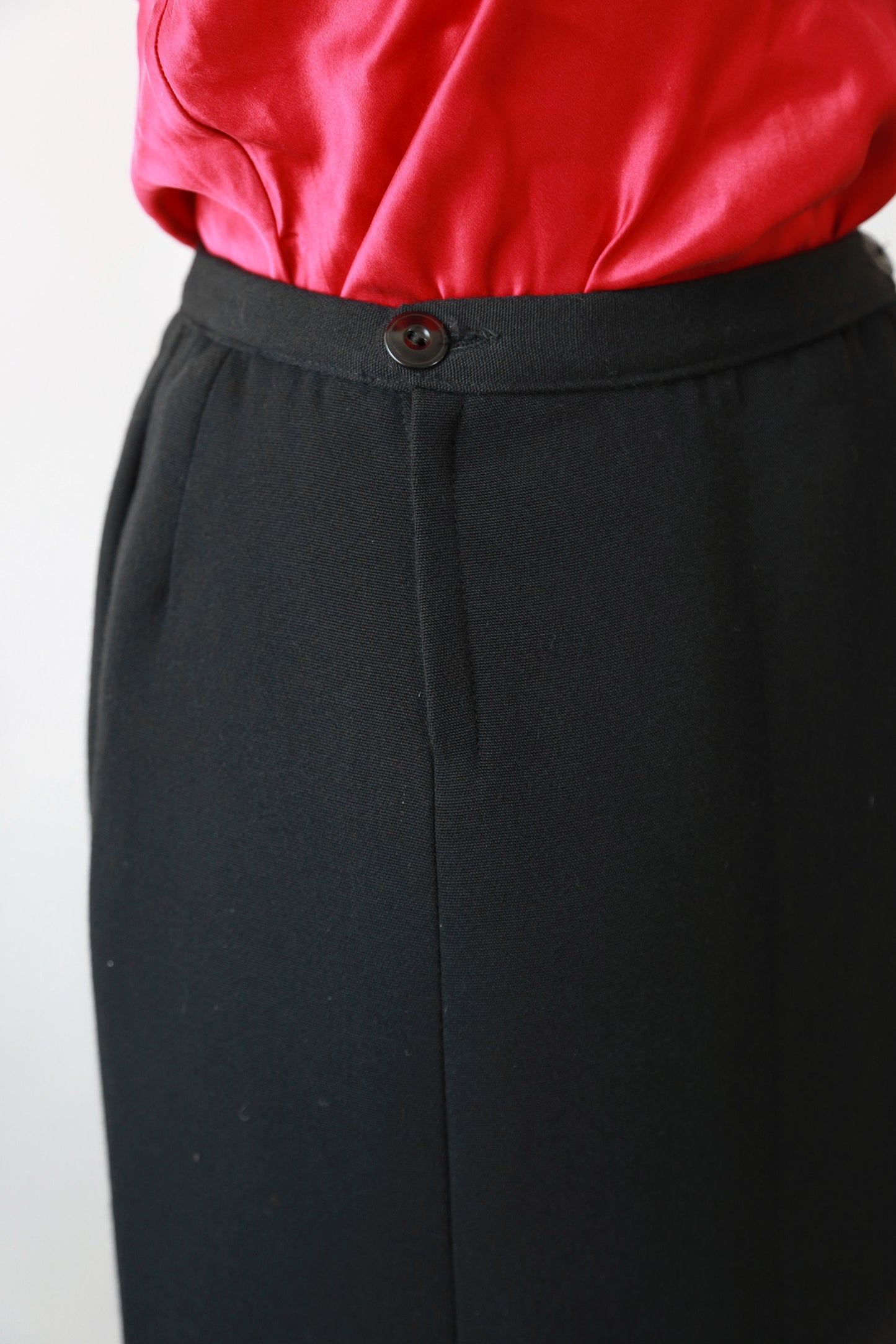Vintage 60s black knit wool skirt