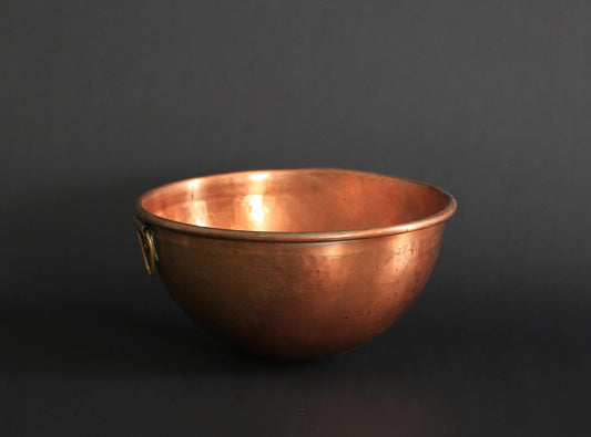Vintage solid copper Chocolate bowl | DIVERTIMENTI OF LONDONS Copper mixing bowl