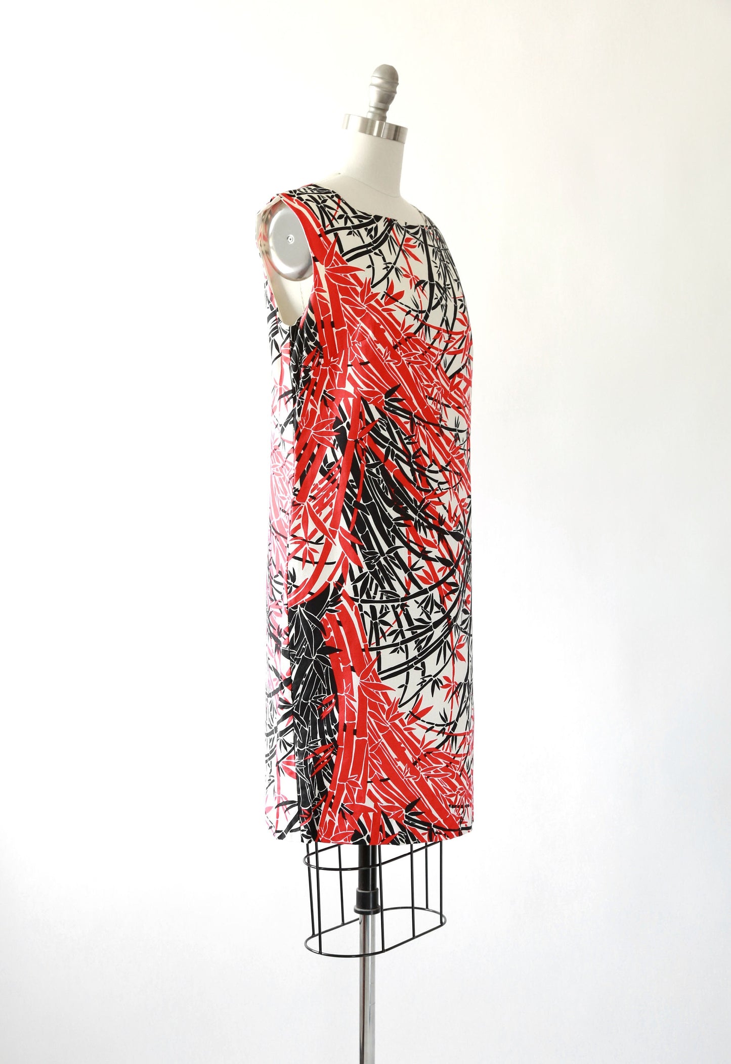 Vintage 60s MOD Bamboo print shift dress