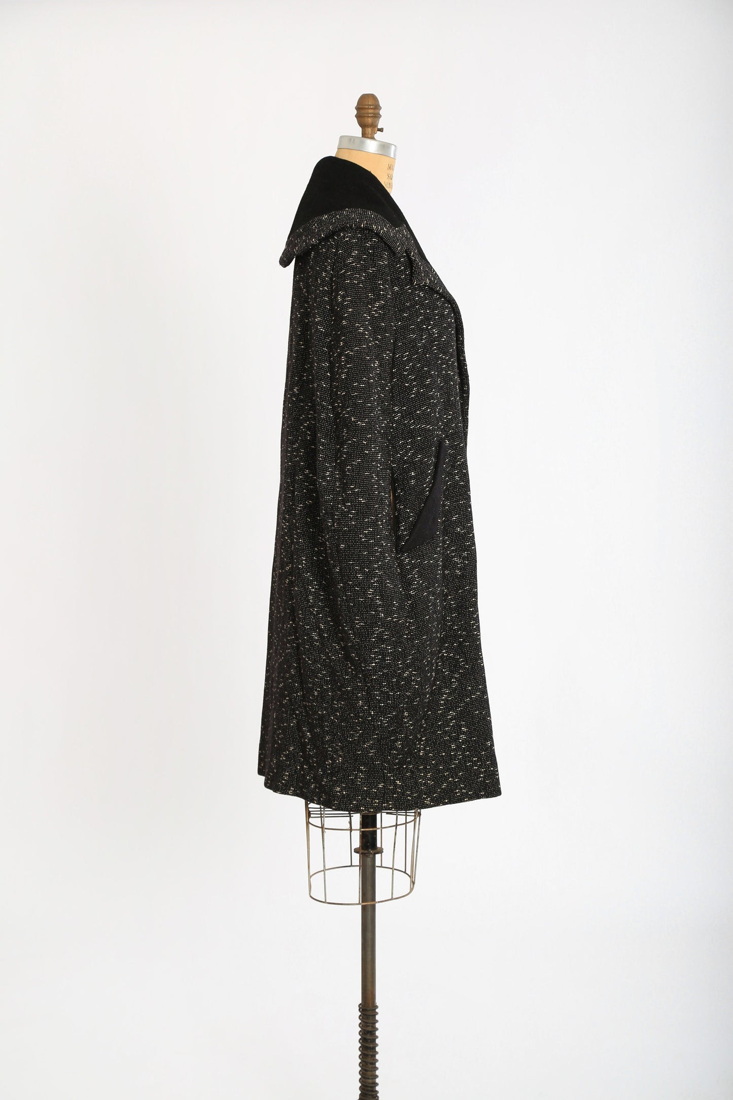 Vintage 40s English wool cape | 1940s black wool bouclé cocoon cape coat