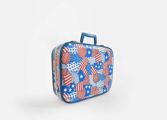 Vintage 1960s American flag suitcase | Americana carry on