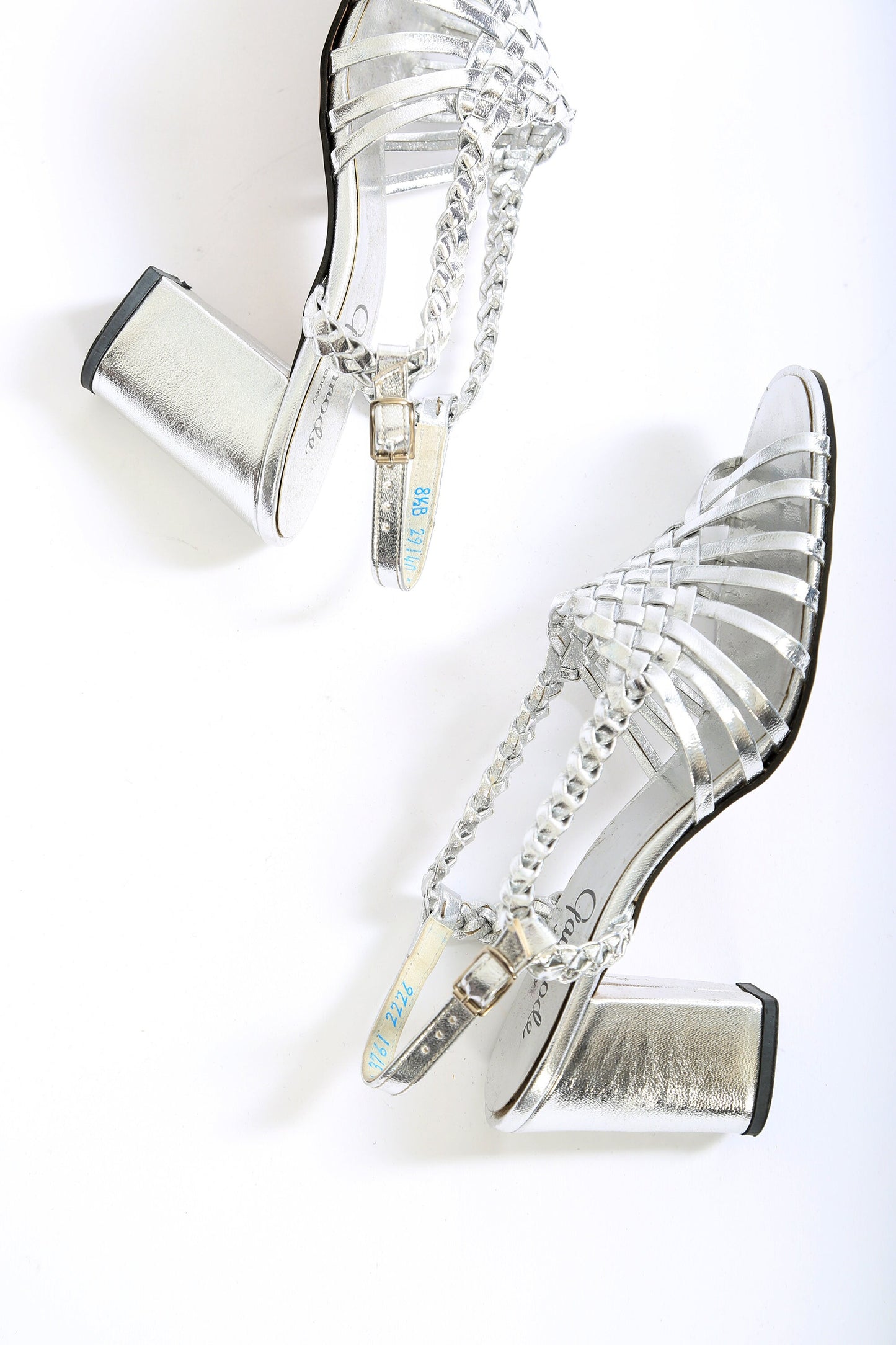 Vintage 60s 70s metallic silver heels | Deadstock silver leather heels 8 1/2B