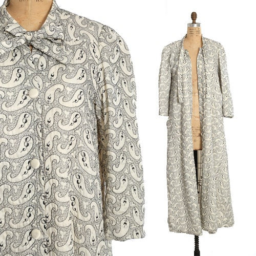 60s house coat robe | Vintage 1960s Matej for Odette Barsa embroidered paisley house coat
