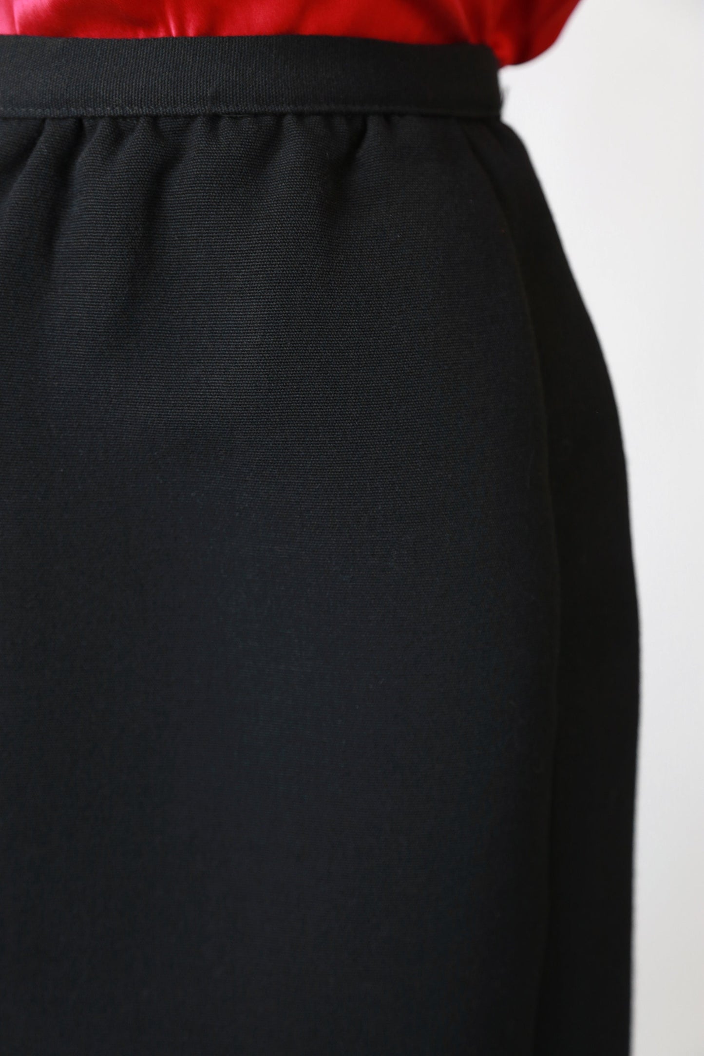 Vintage 60s black knit wool skirt