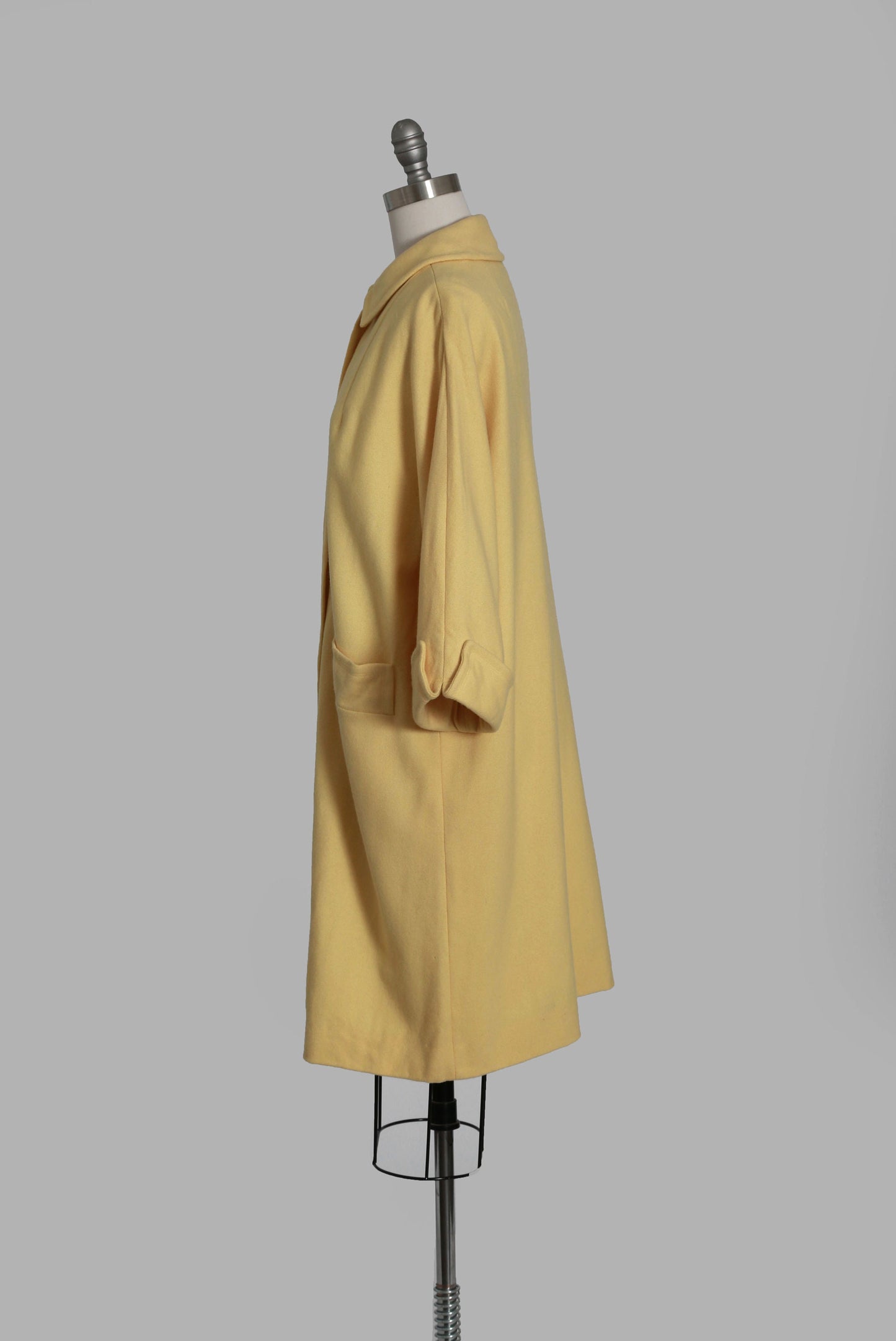 Vintage 60s yellow wool coat