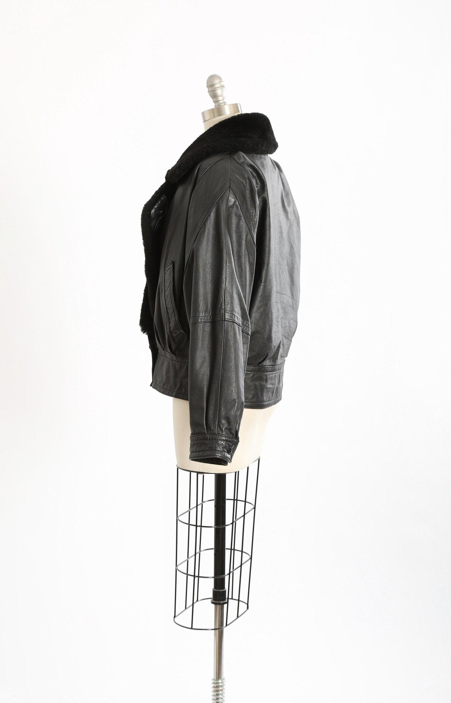 Vintage 90s black leather sherpa fur collar jacket