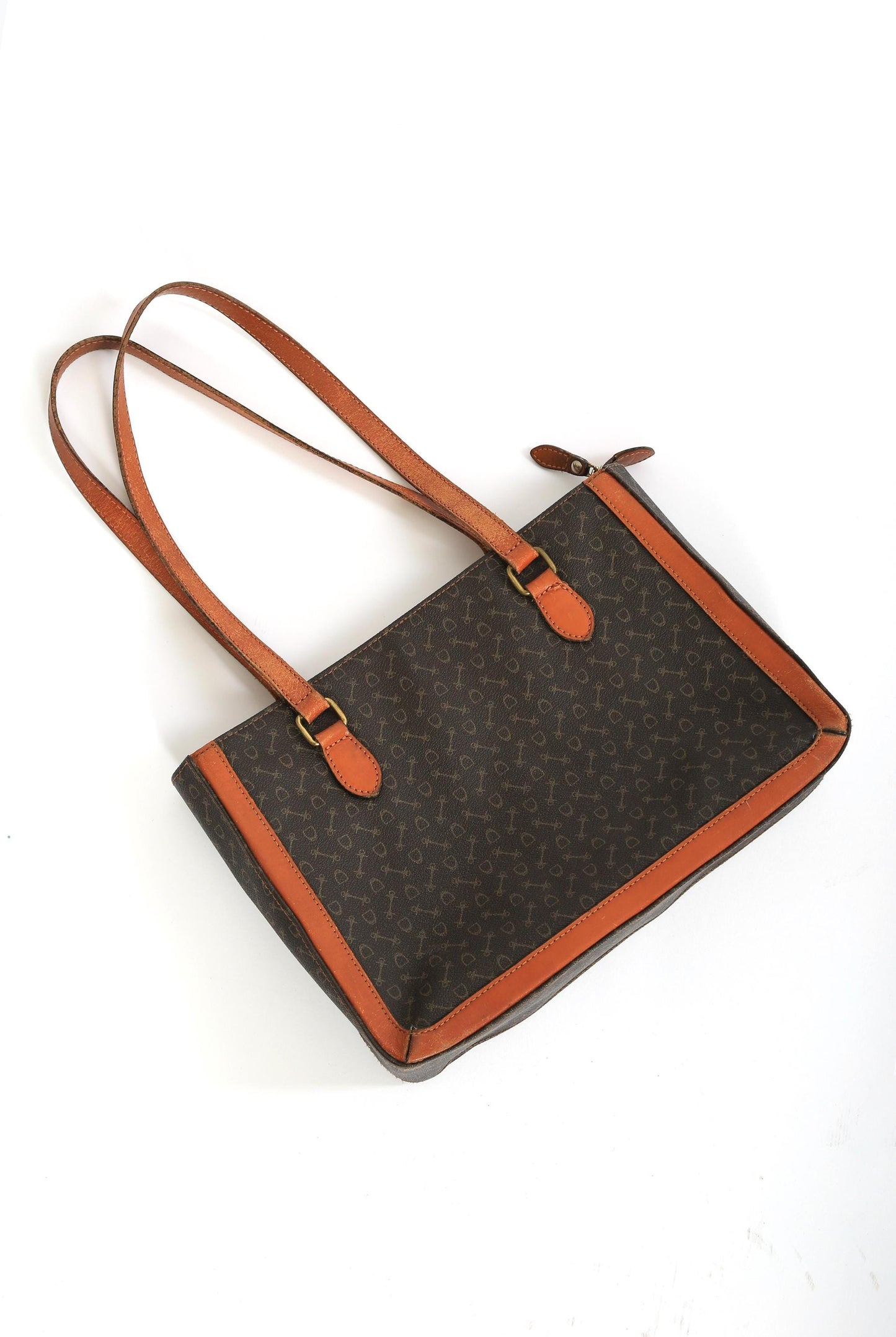 Vintage WHY brown horse bit Signature leather Purse