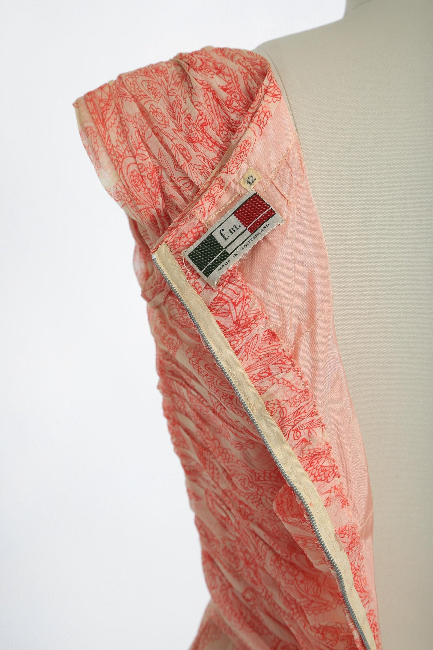 Vintage 1950s f.m. Swiss pink floral silk dress