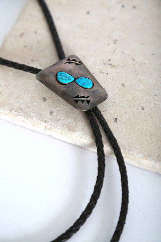 Vintage Native American sterling silver Turquoise bolo tie