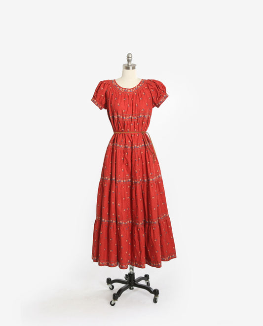 Vintage 70s red floral Berry cotton French maxi Dress |  Charles Demery Tarascon aulgnon Paris dress