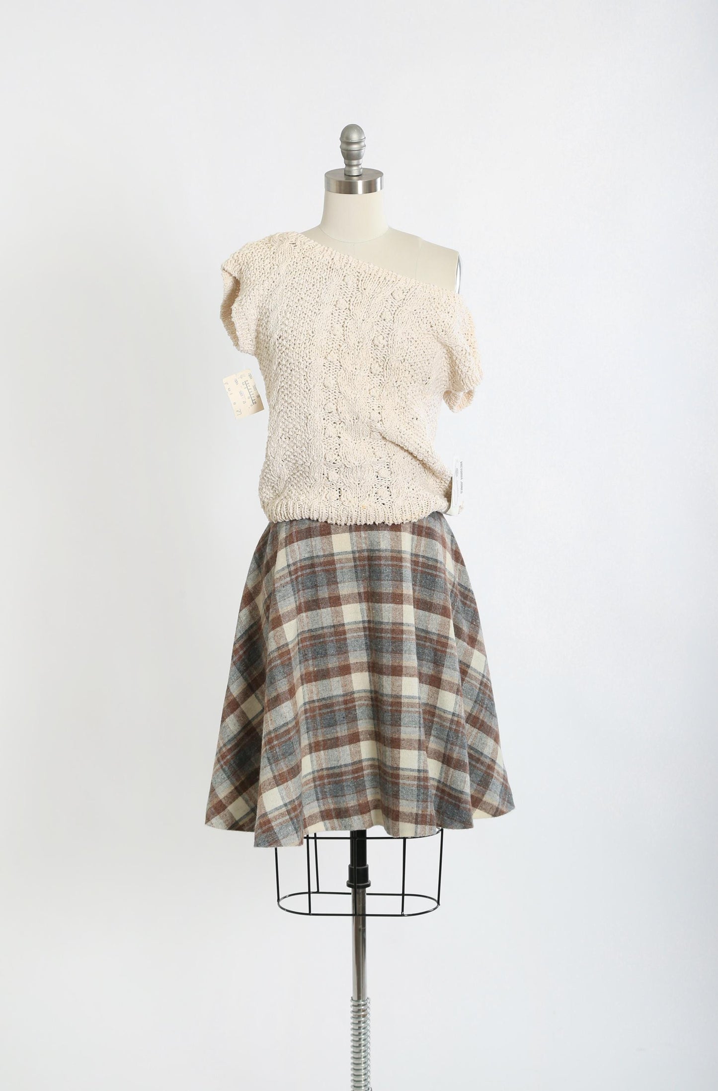 Vintage 80s hand knit silk blend deadstock sweater