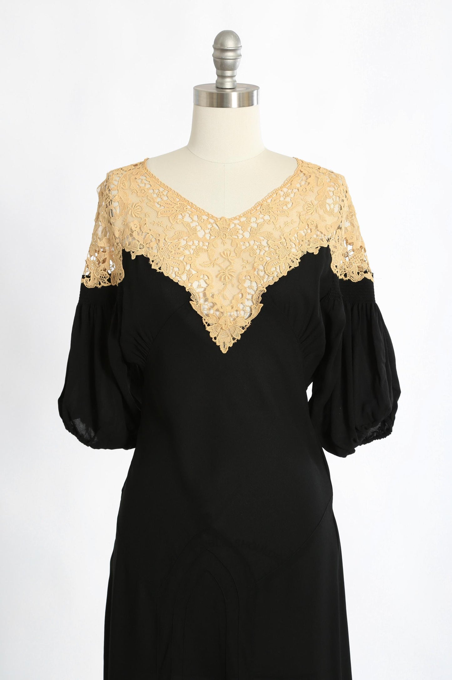 Antique Vintage 1930s bias cut black floral crochet lace puff sleeve dress