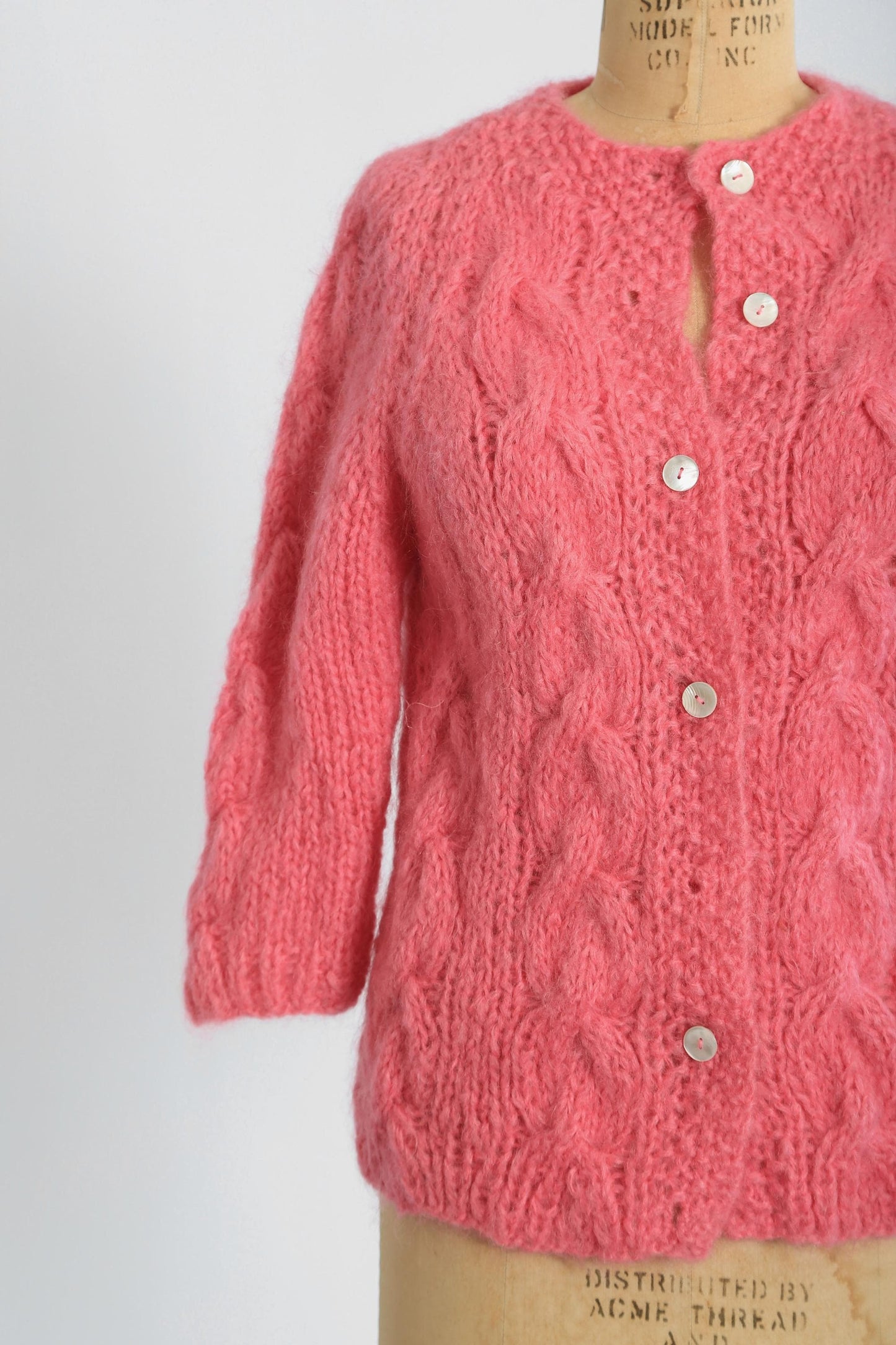 Vintage 60s Pink hand knit Italian wool sweater cardigan
