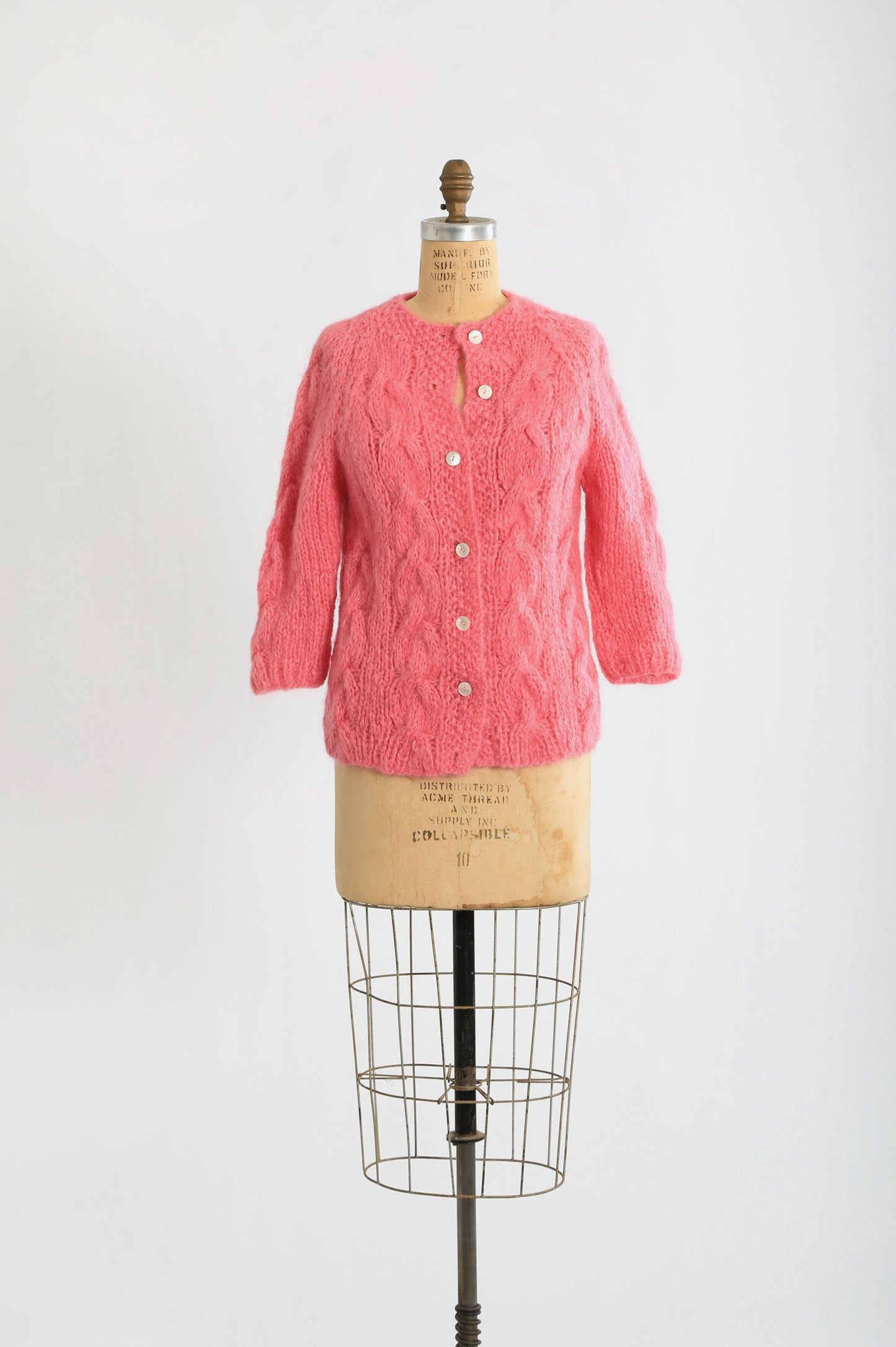 Vintage 60s Pink hand knit Italian wool sweater cardigan