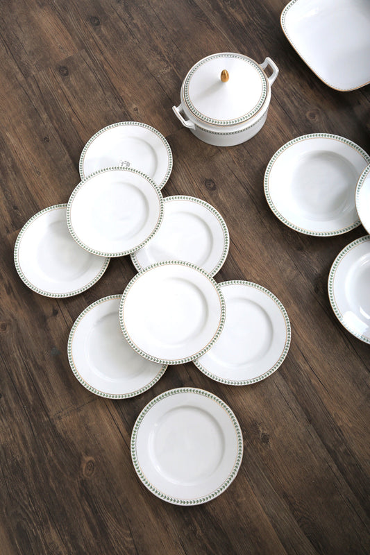 Vintage Eschenbach Bavaria Germany green garland Christmas dinner plates set  | 23 piece set