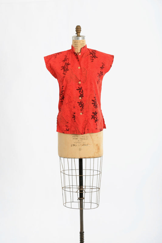 50s Hawaiian shirt | Vintage 1950s red Hawaiian tropical leaf cotton blouse