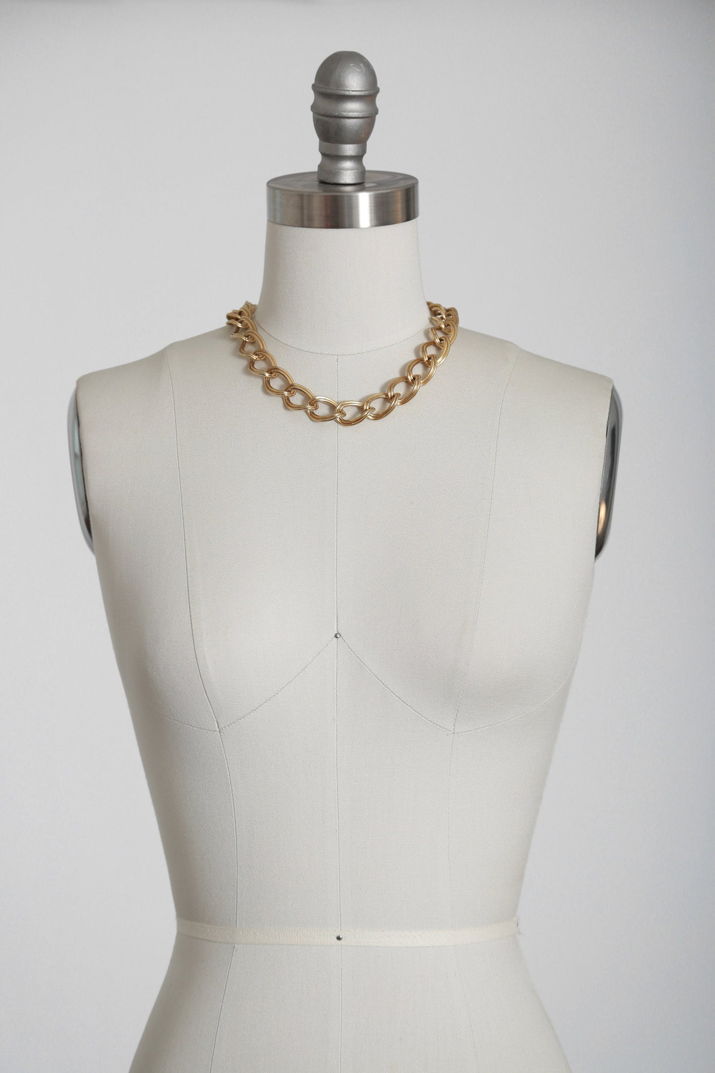 Vintage 90s chunky gold Chain Necklace