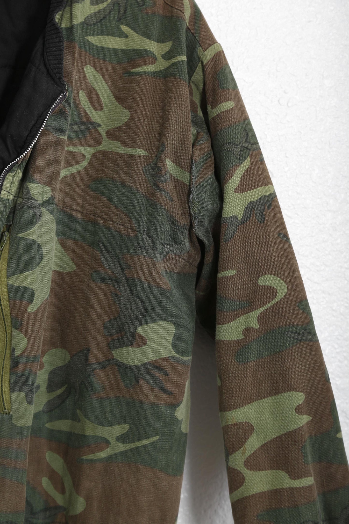 Camo bomber jacket | Vintage 70s cotton camouflage bomber jacket